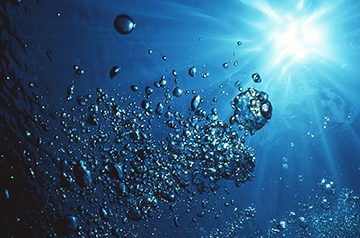 Sun-powered water splitter produces unprecedented levels of green energy