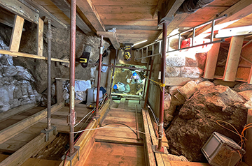 Ancient Puzzle Unraveled: Modern Humans and Neanderthals Coexisted for Millennia in Northern Europe