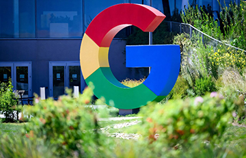 Australia to force tech titans to pay for news