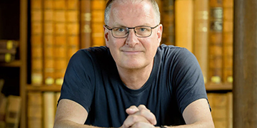 AI's Triumphs and Tribulations: Oxford Professor Michael Wooldridge Weighs In