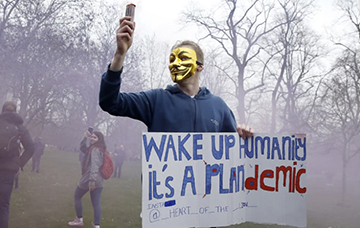 This AI chatbot got conspiracy theorists to question their convictions