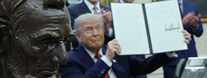  1 454 / 5 000 Mida Trumpi üleskutse „kuldse standardi teadusele” tegelikult tähendab?