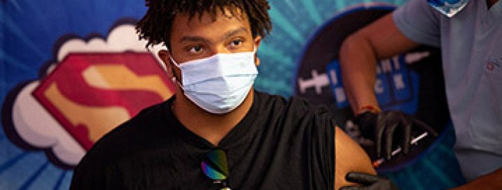 Heart risks, data gaps fuel debate over COVID-19 boosters for young people