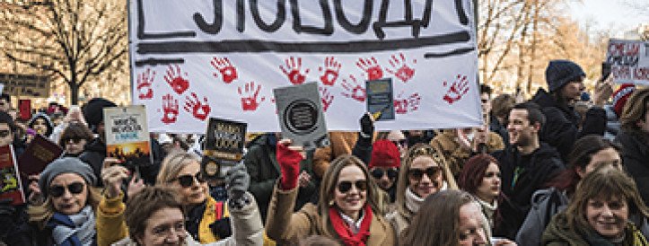 Teadlased kogunesid Serbia korruptsioonivastaste protestide toetuseks