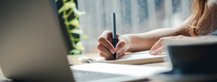 Editor Grapples with Redundant Publication and Authorship Discrepancies in Overlapping Papers